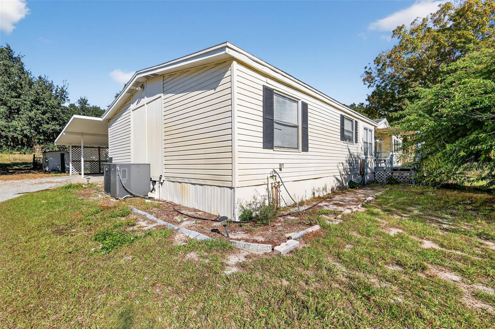11911 LANE PARK ROAD, TAVARES, FL