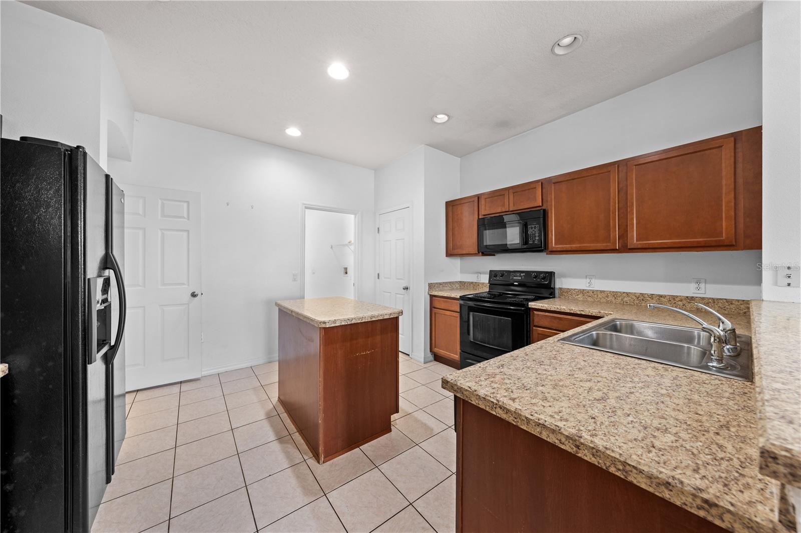 3111 SILVER FIN WAY, KISSIMMEE, FL — photo 15