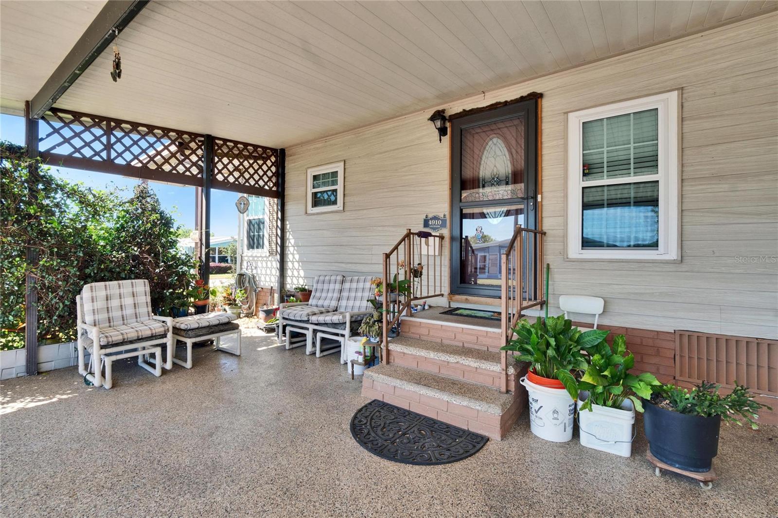 4910 LOCH NESS DR, LAKELAND, FL — photo 3