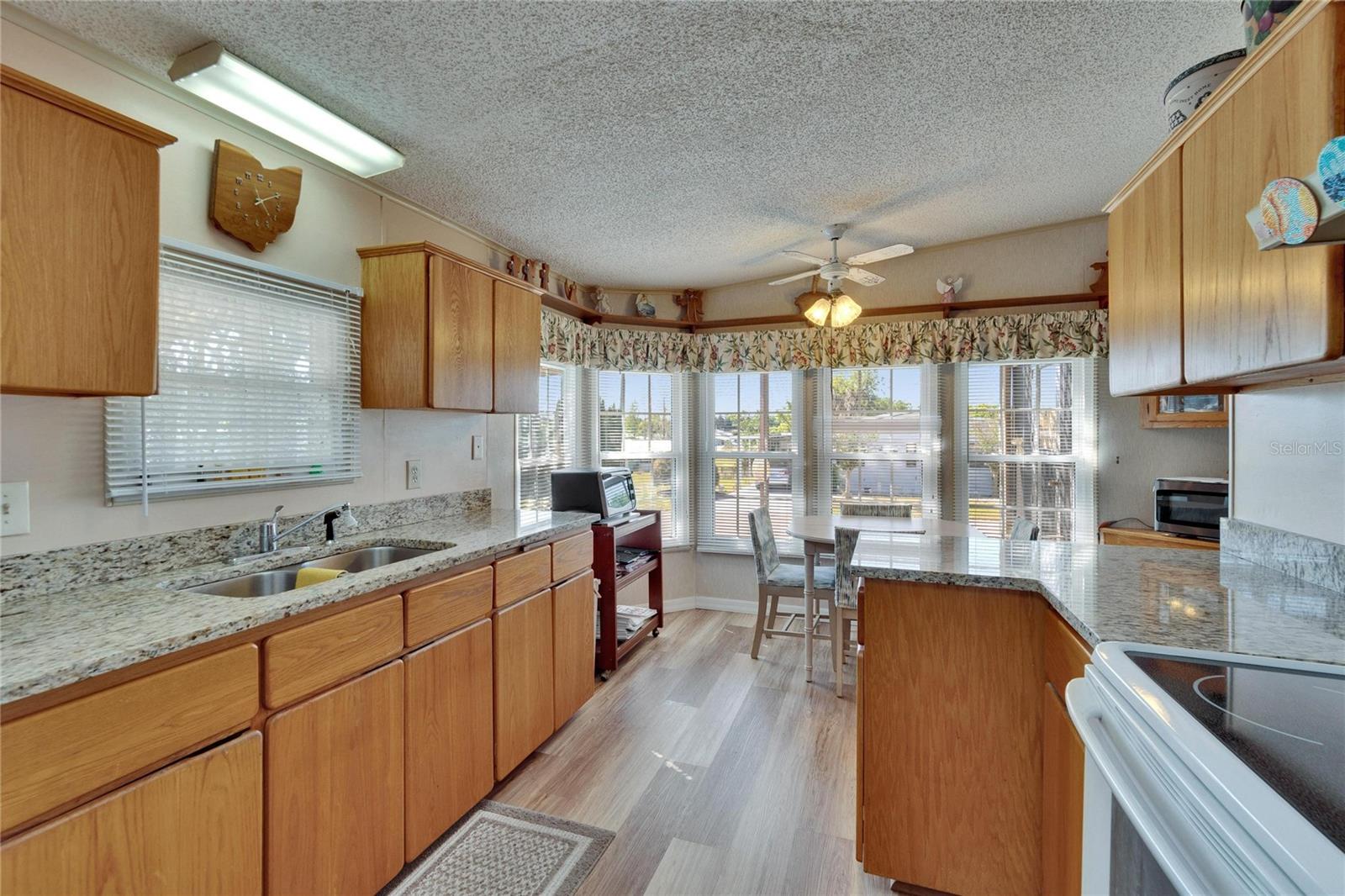 4910 LOCH NESS DR, LAKELAND, FL — photo 6