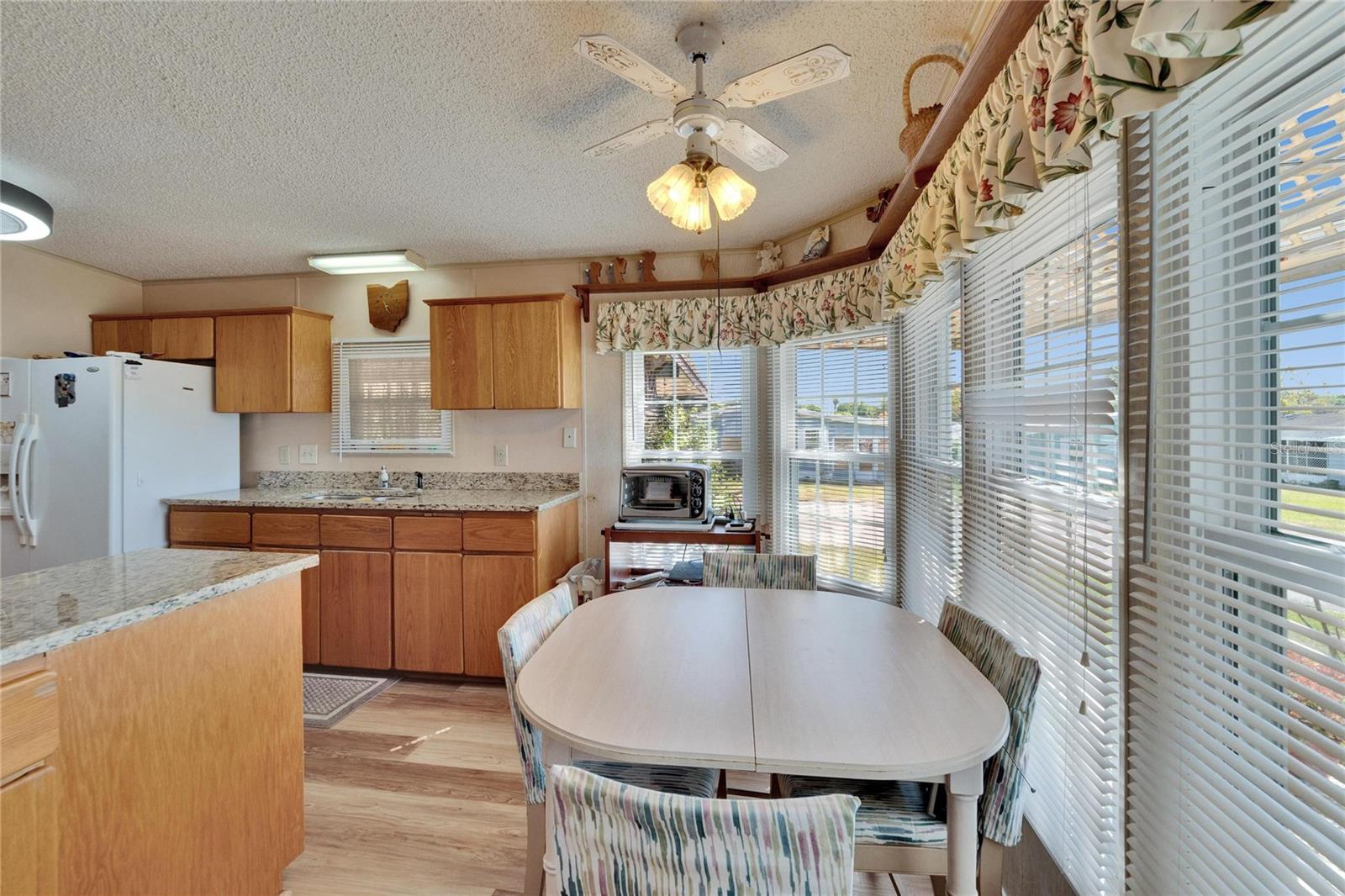 4910 LOCH NESS DR, LAKELAND, FL — photo 9