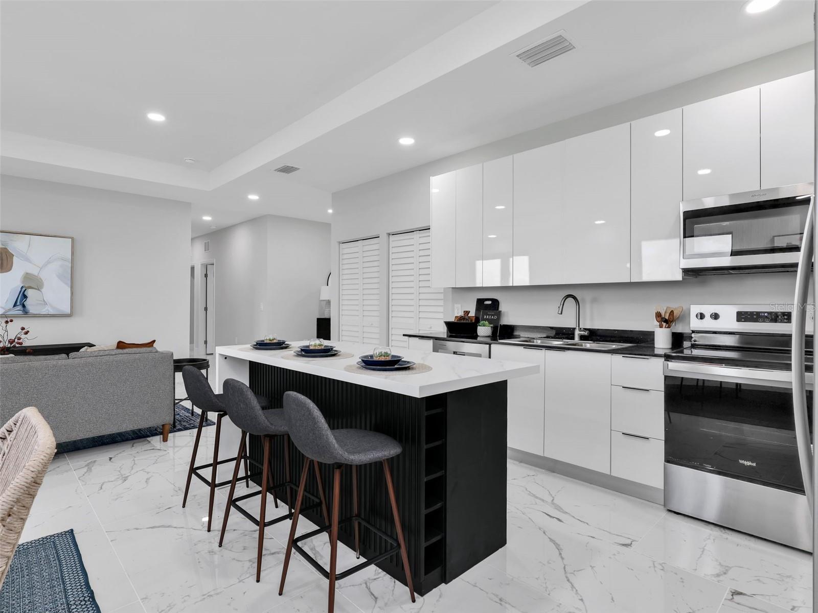 1423 NW 20TH TER, CAPE CORAL, FL — photo 12
