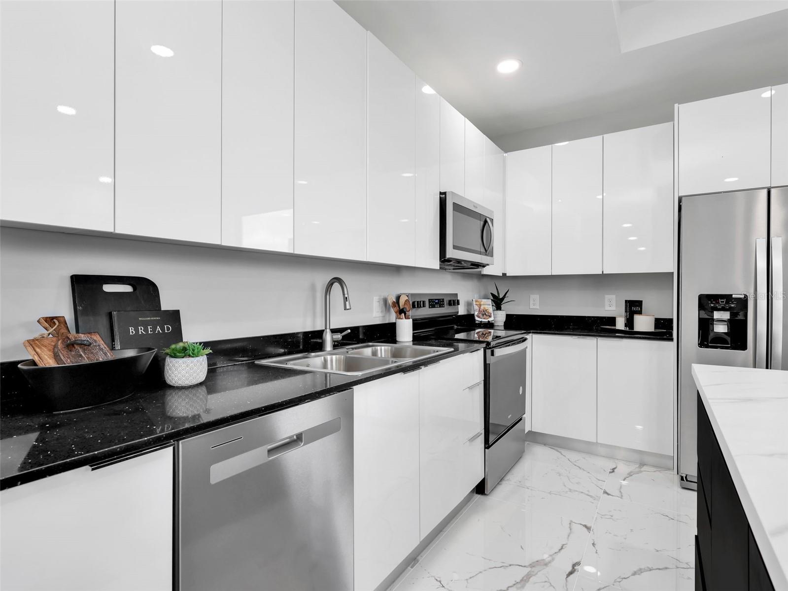 1423 NW 20TH TER, CAPE CORAL, FL — photo 14