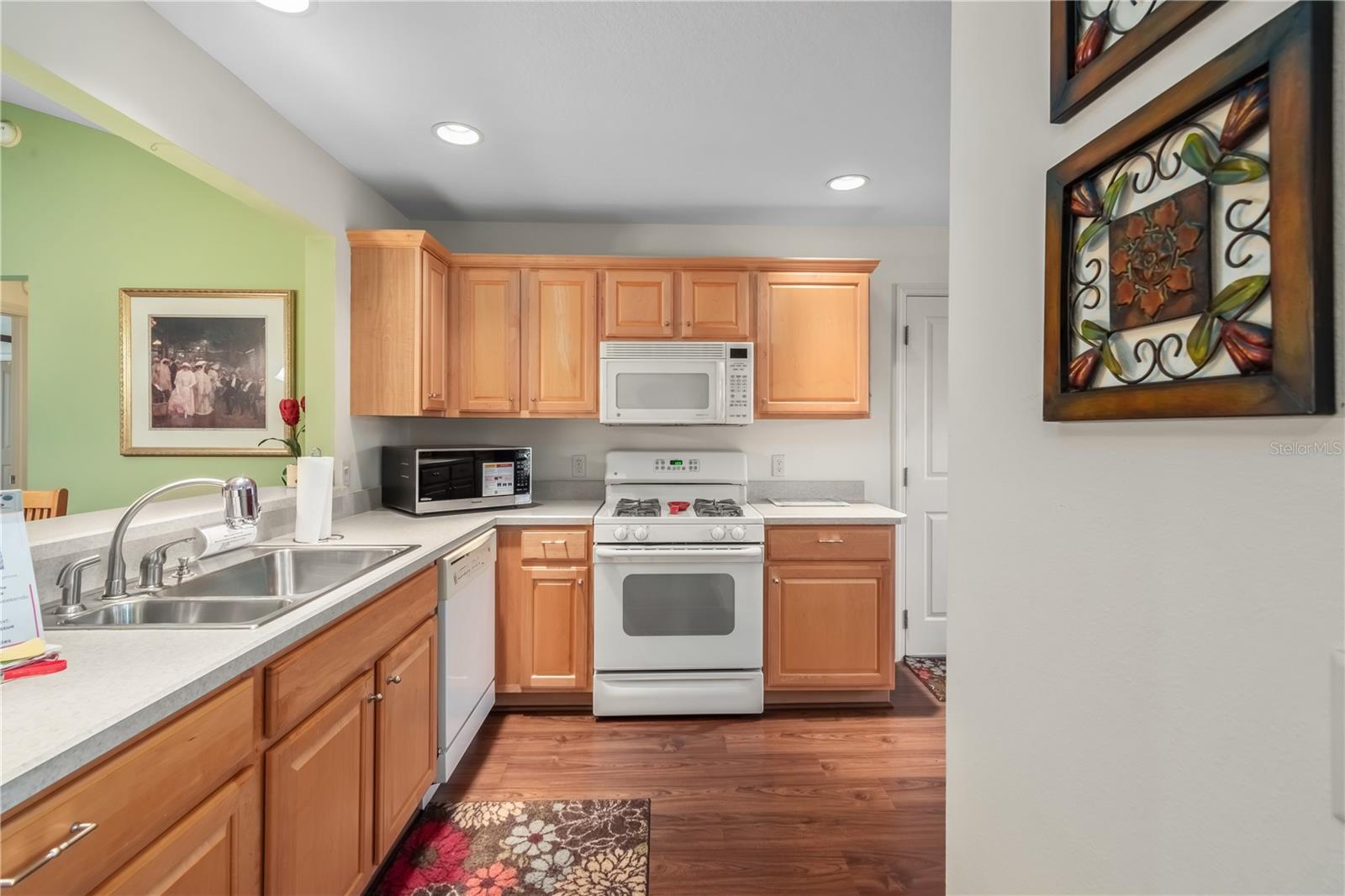 1433 ARBOR TRAIL, THE VILLAGES, FL — photo 14