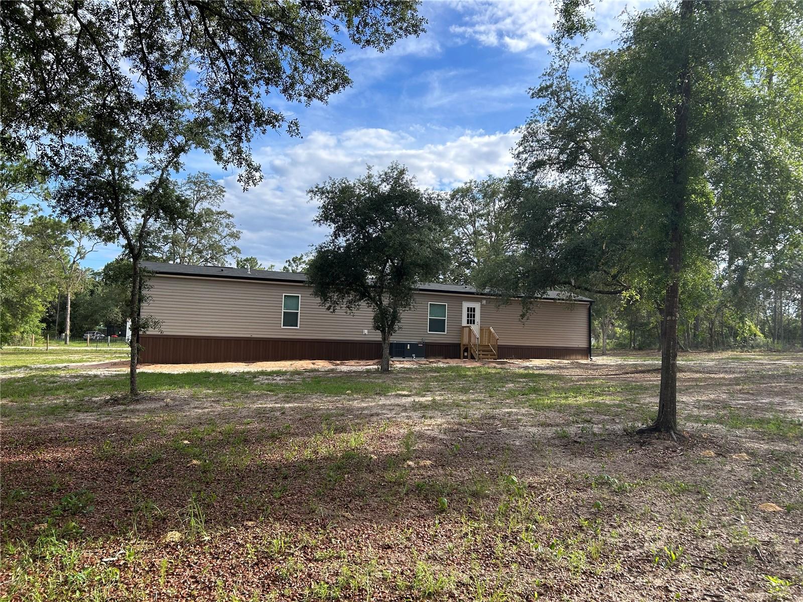13751 NE 5TH ST, WILLISTON, FL — photo 2