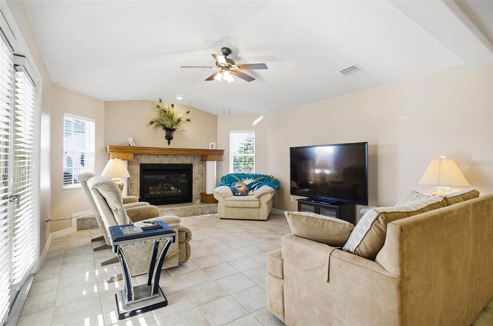 2 CHER CT, PALM COAST, FL — photo 48