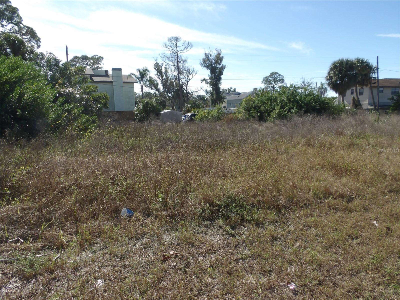 523 DORIC CT, TARPON SPRINGS, FL — photo 3