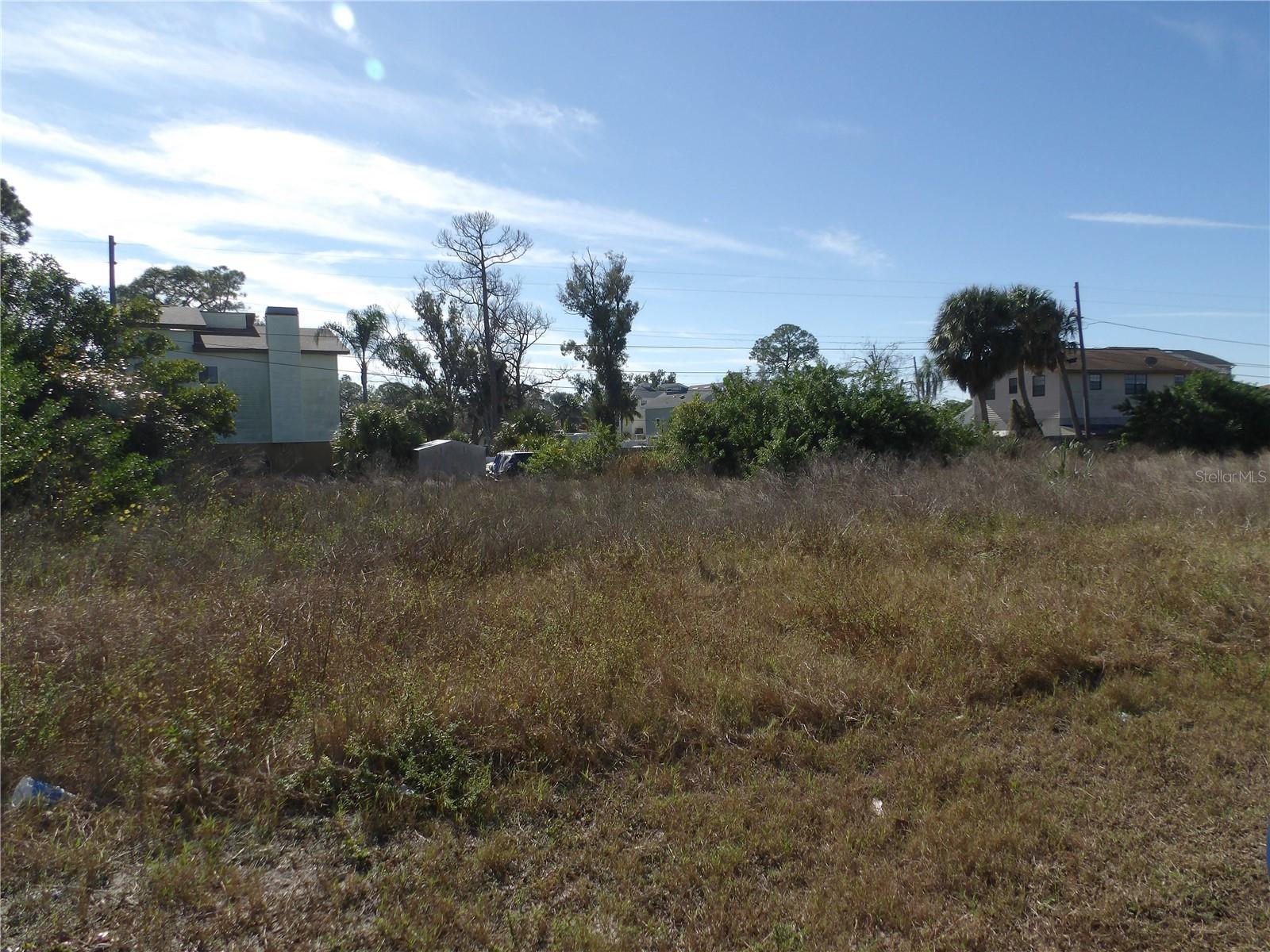 523 DORIC CT, TARPON SPRINGS, FL — photo 5