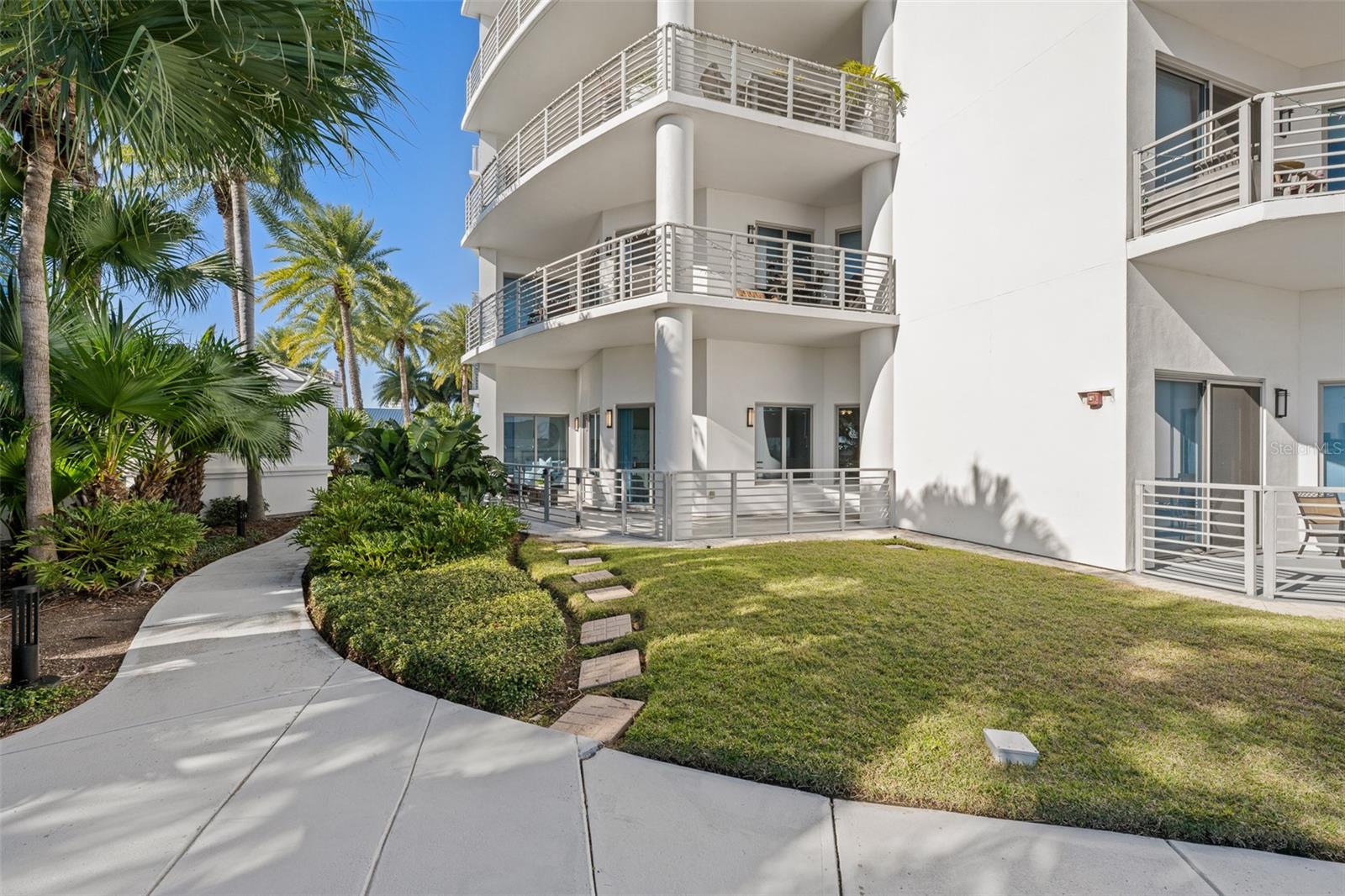 1209 E CUMBERLAND AVE #501, TAMPA, FL — photo 2