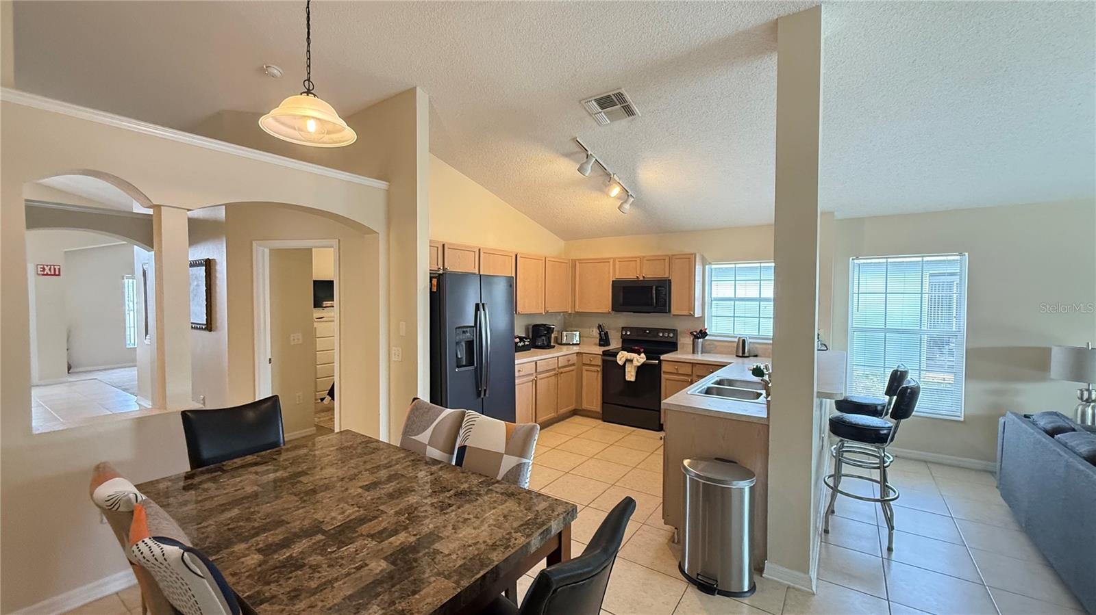 7979 MAGNOLIA BEND CT, KISSIMMEE, FL — photo 9