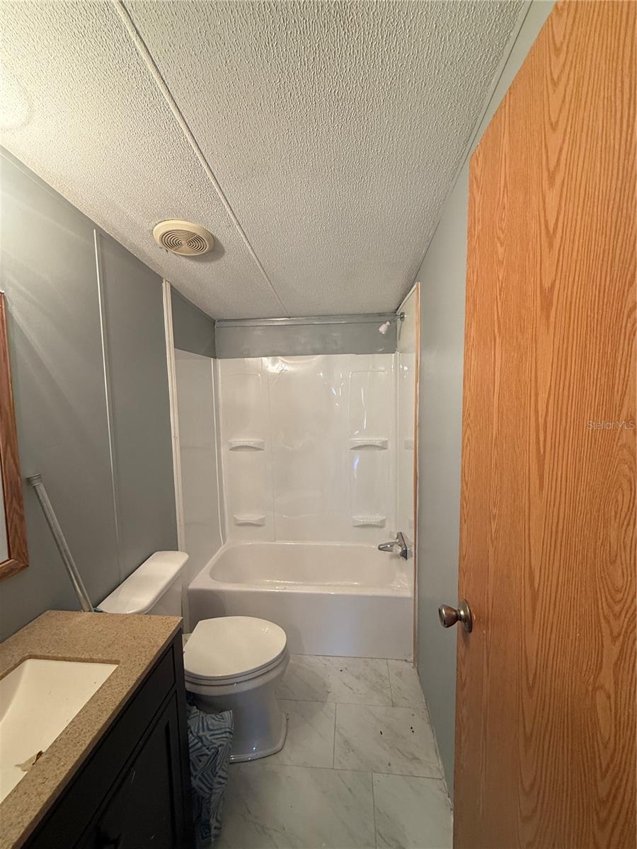 14197 SE 61ST CT, SUMMERFIELD, FL — photo 11