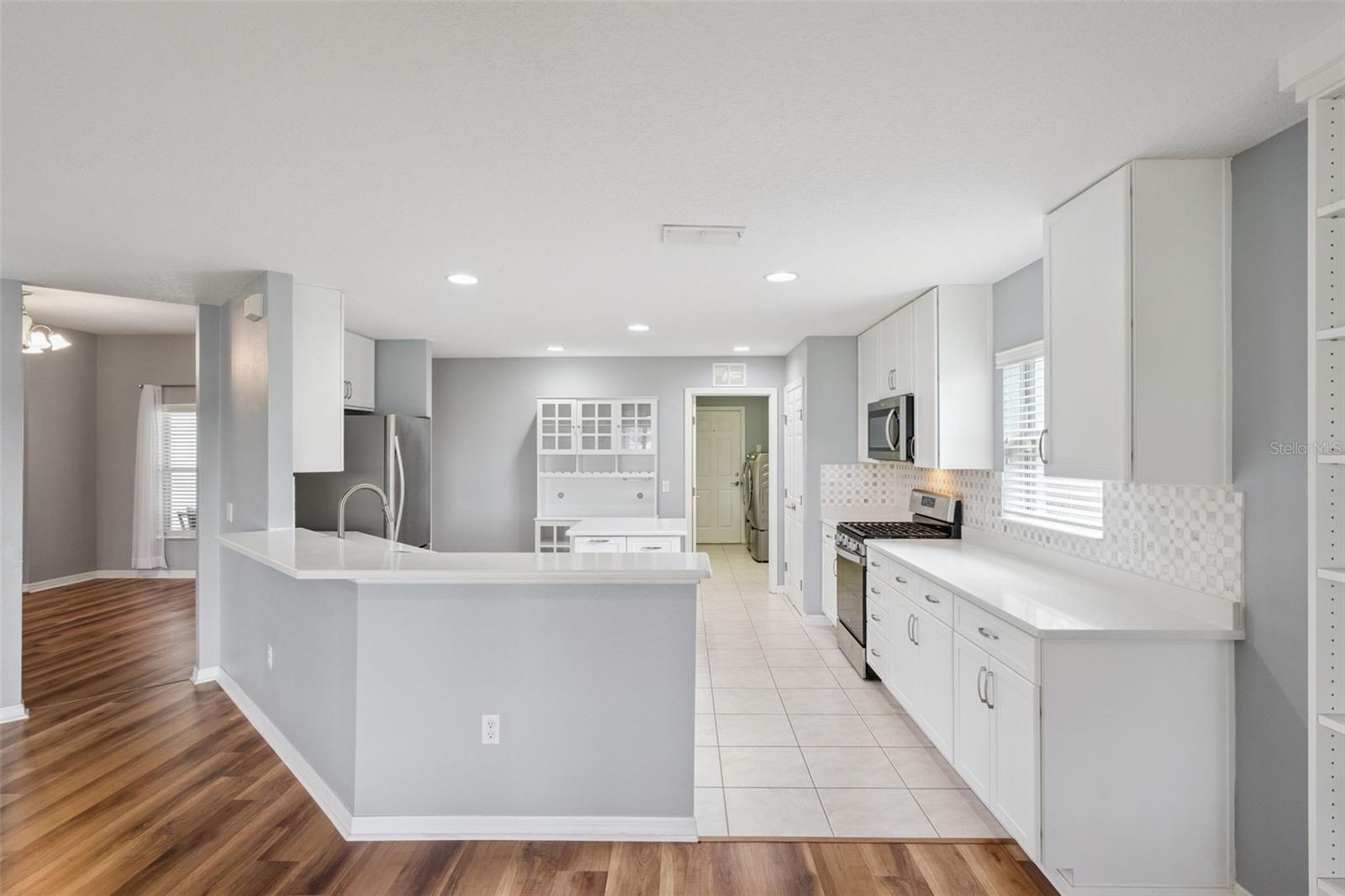 26821 AUGUSTA SPRINGS CIR, LEESBURG, FL — photo 24