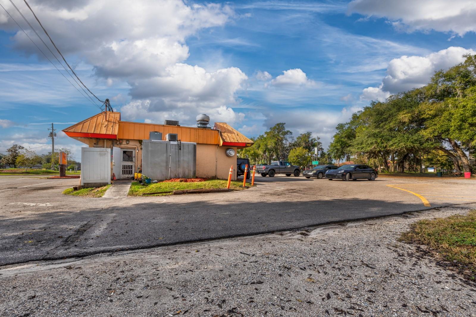 299 E BROAD ST, GROVELAND, FL — photo 10