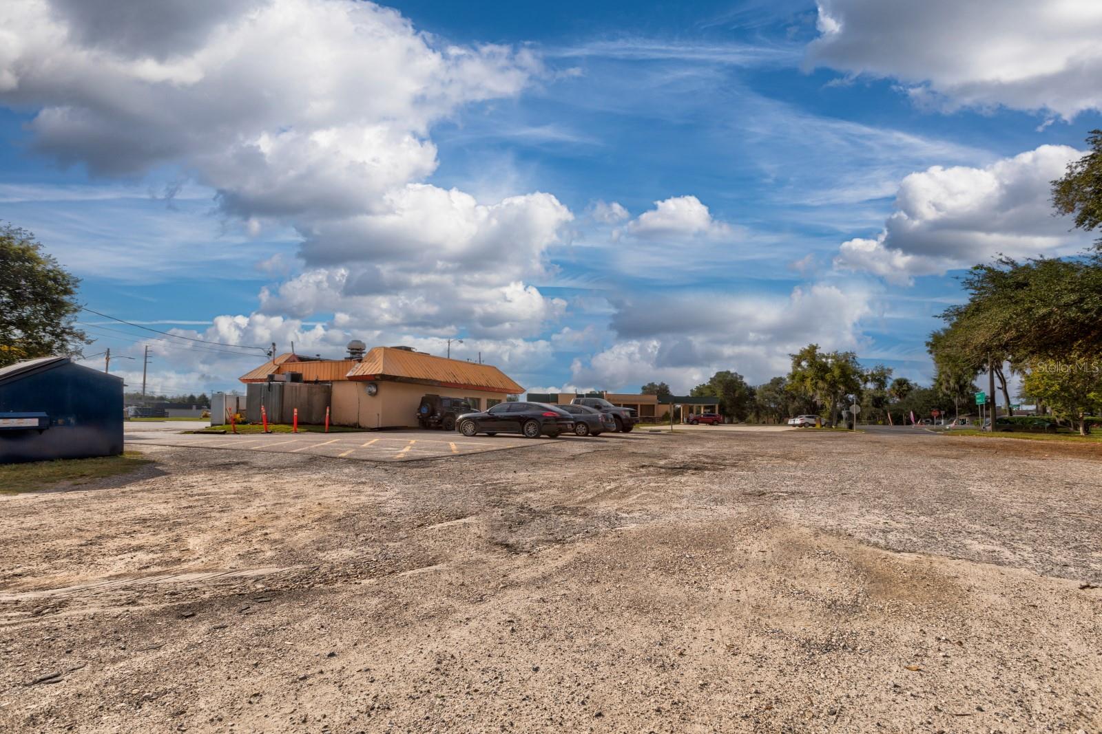 299 E BROAD ST, GROVELAND, FL — photo 26