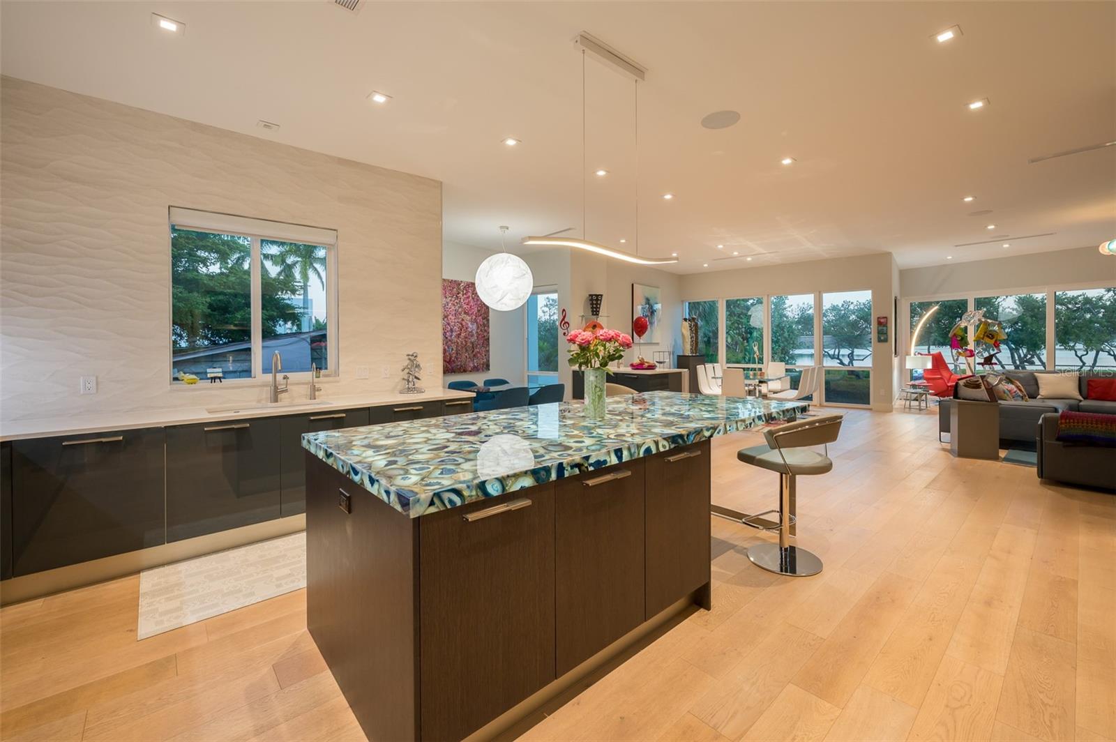 222 MORNINGSIDE DR, SARASOTA, FL — photo 10
