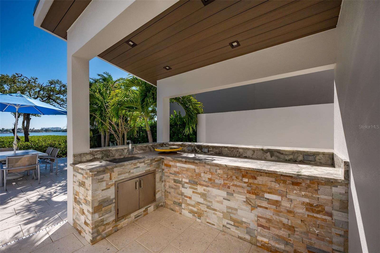 222 MORNINGSIDE DR, SARASOTA, FL — photo 55