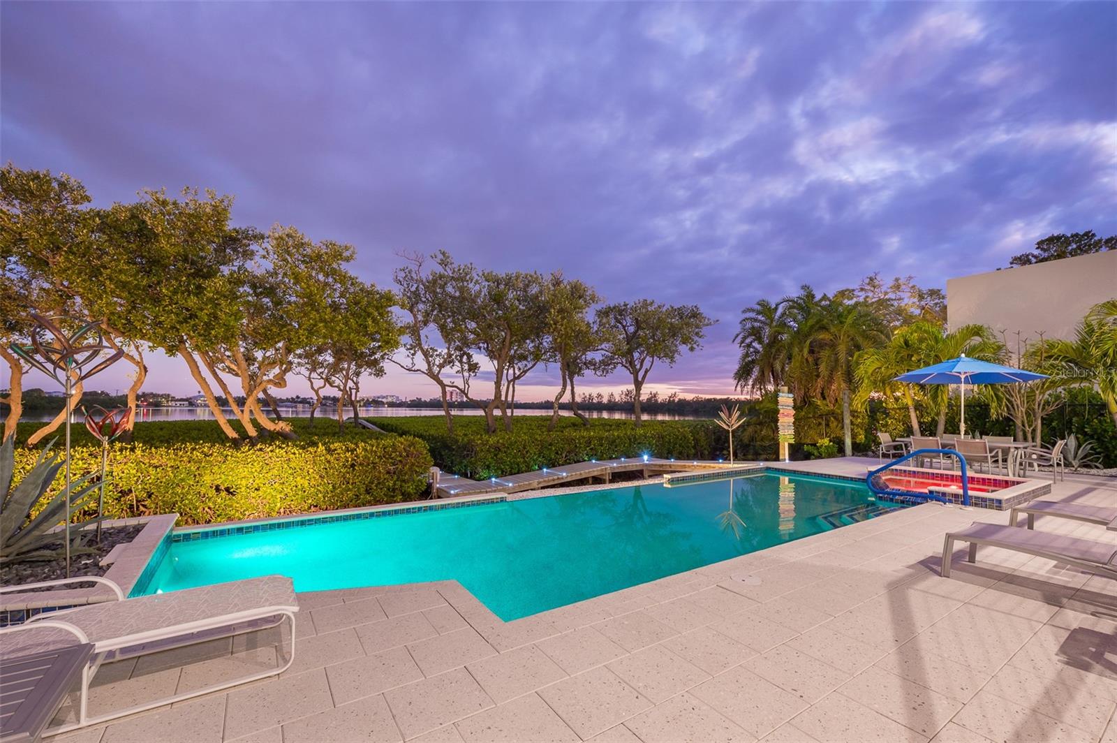 222 MORNINGSIDE DR, SARASOTA, FL — photo 71
