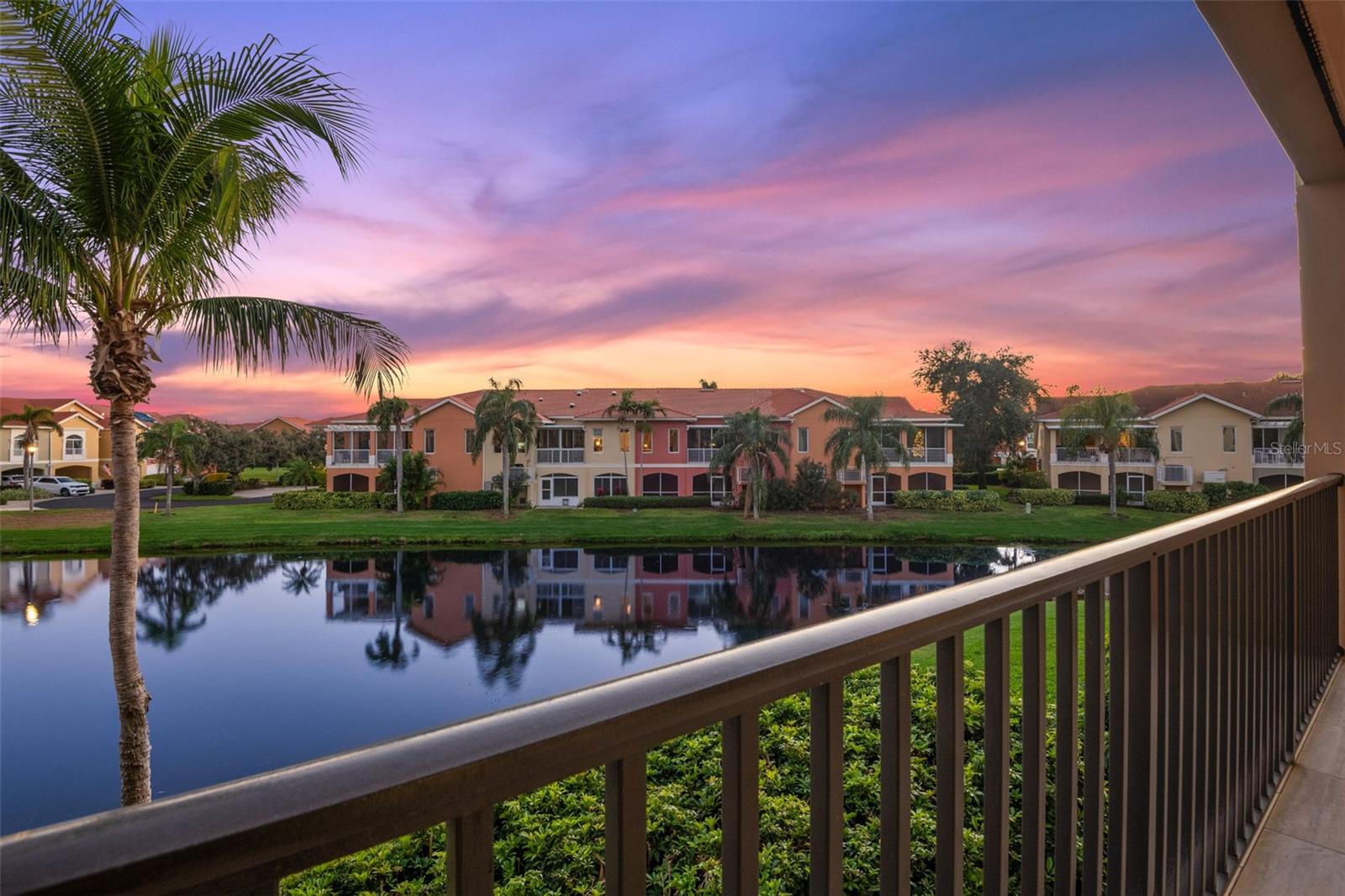 8 ACADEMY WAY S #123, ST PETERSBURG, FL — photo 36