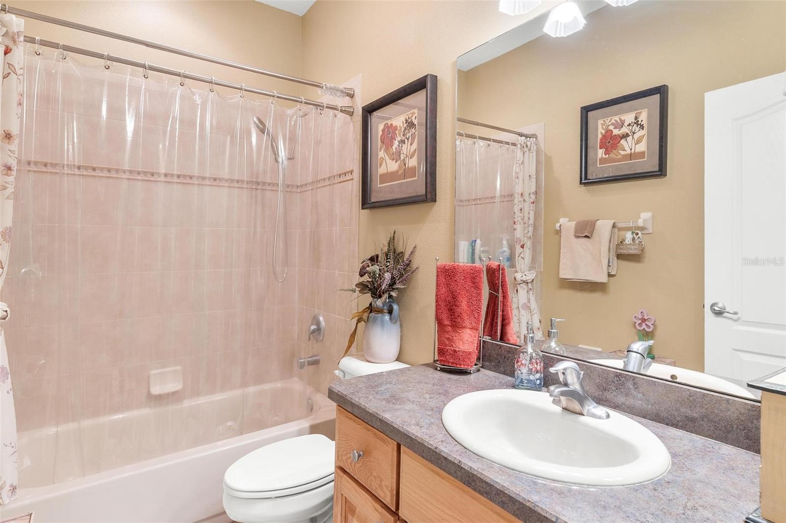 81 TWIN LAKE CIR, UMATILLA, FL — photo 57