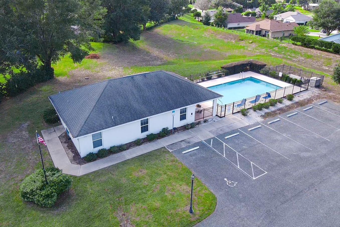 81 TWIN LAKE CIR, UMATILLA, FL — photo 99