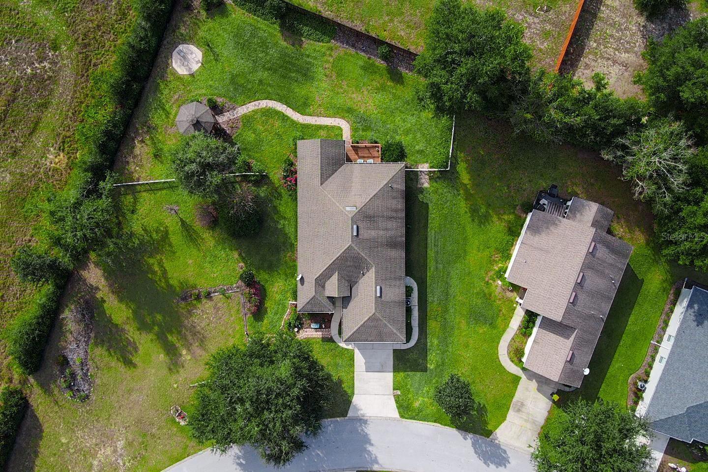 81 TWIN LAKE CIR, UMATILLA, FL — photo 118