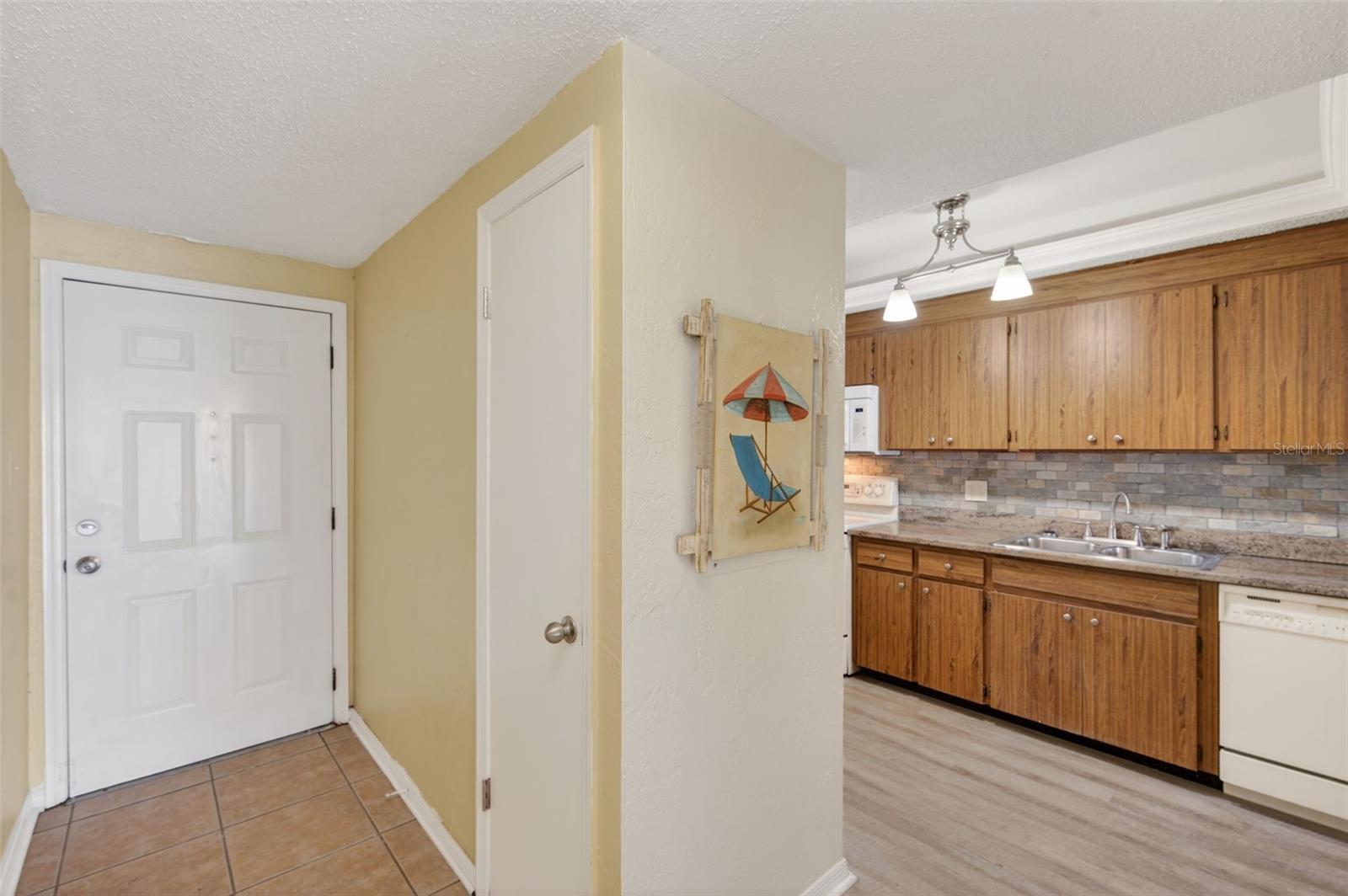 1749 S HIGHLAND AVE #A5, CLEARWATER, FL — photo 11