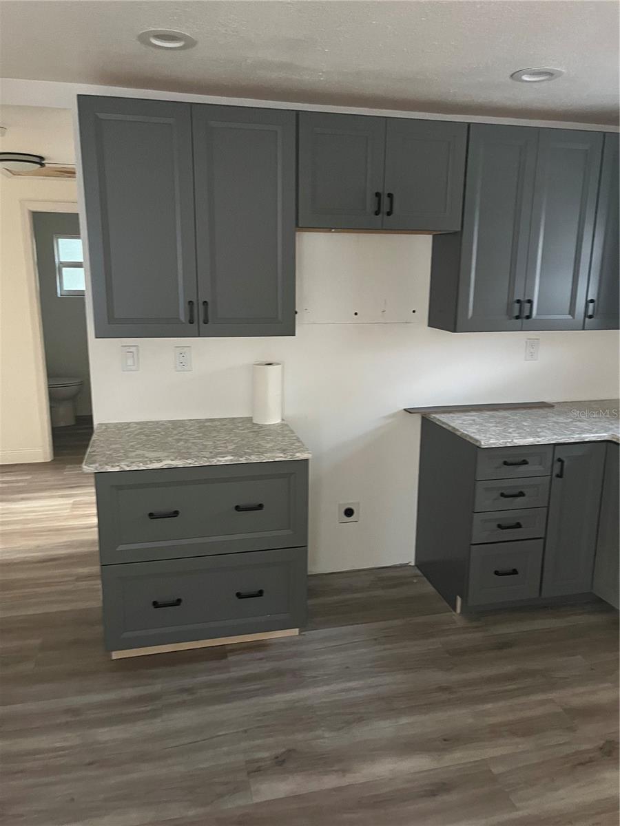 1006 KENMORE DR, BRANDON, FL — photo 12