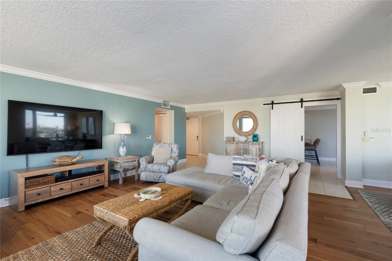 736 ISLAND WAY #406, CLEARWATER, FL — photo 11