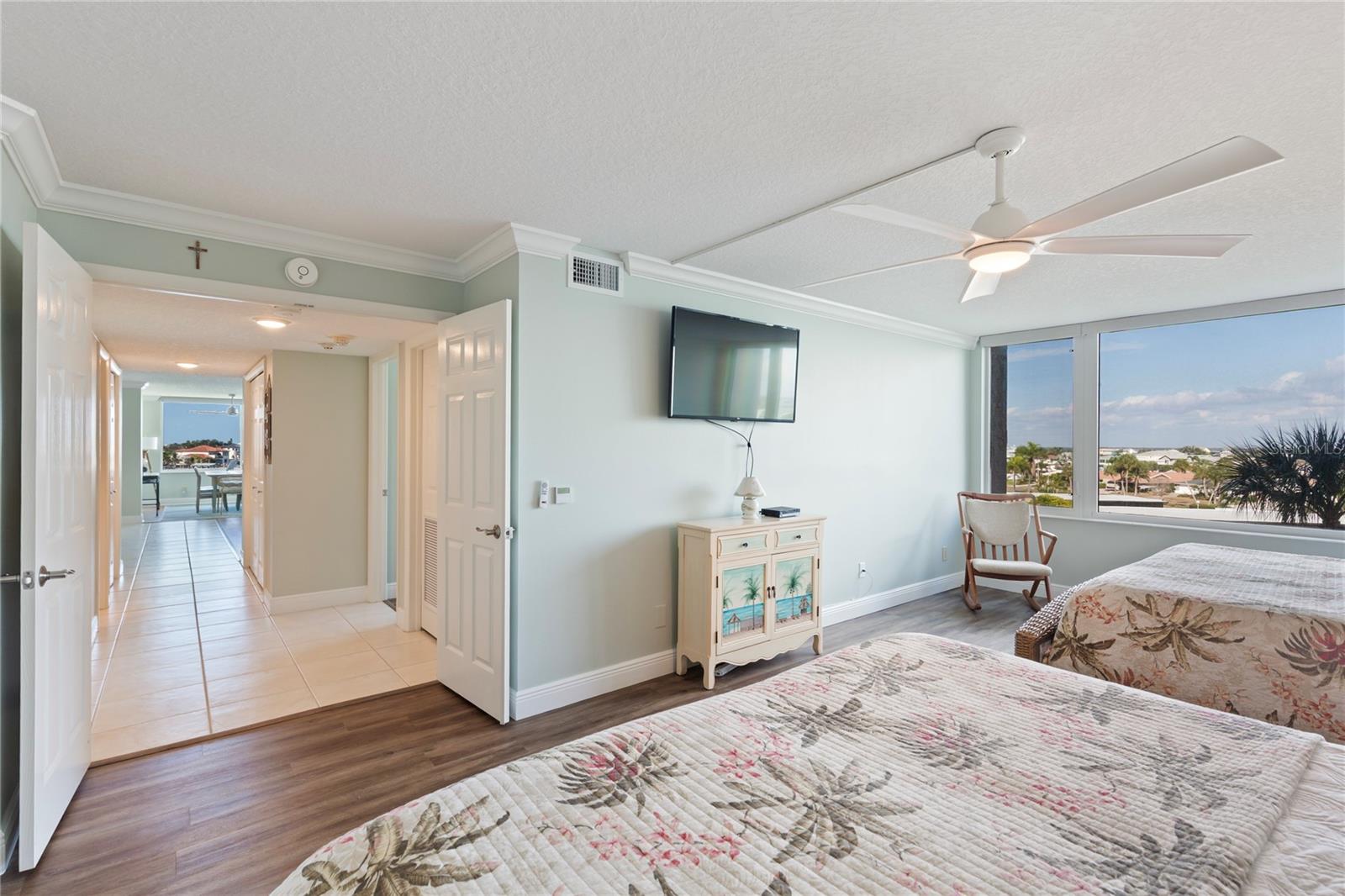 736 ISLAND WAY #406, CLEARWATER, FL — photo 33