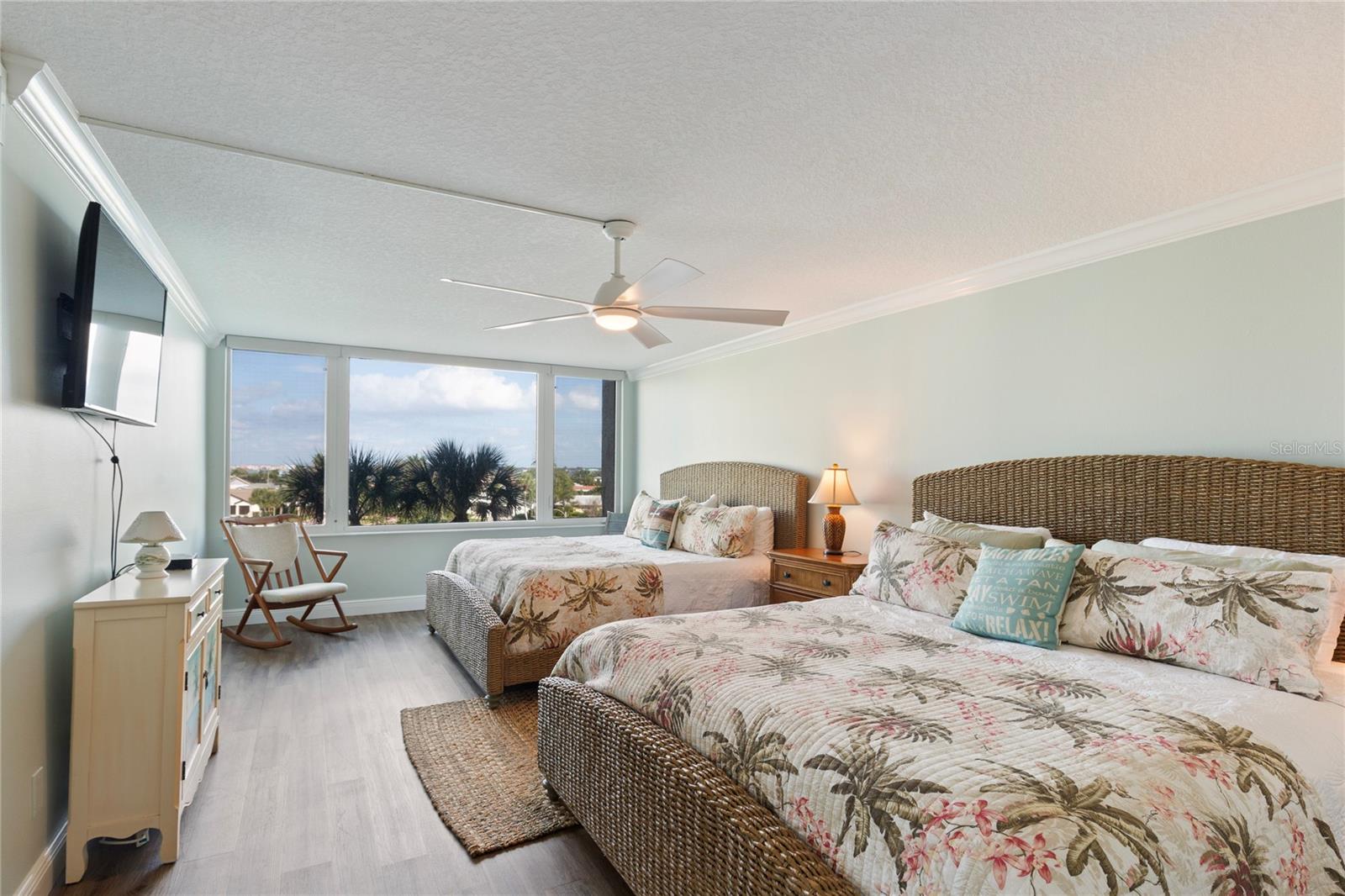 736 ISLAND WAY #406, CLEARWATER, FL — photo 41