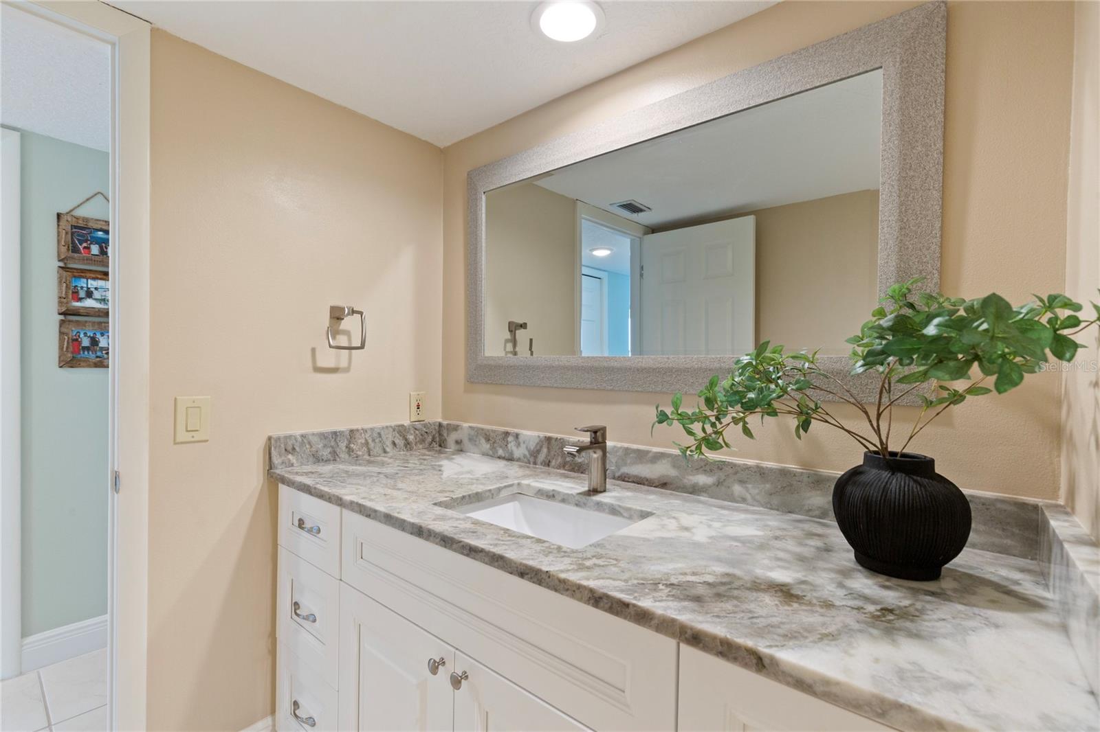 736 ISLAND WAY #406, CLEARWATER, FL — photo 52