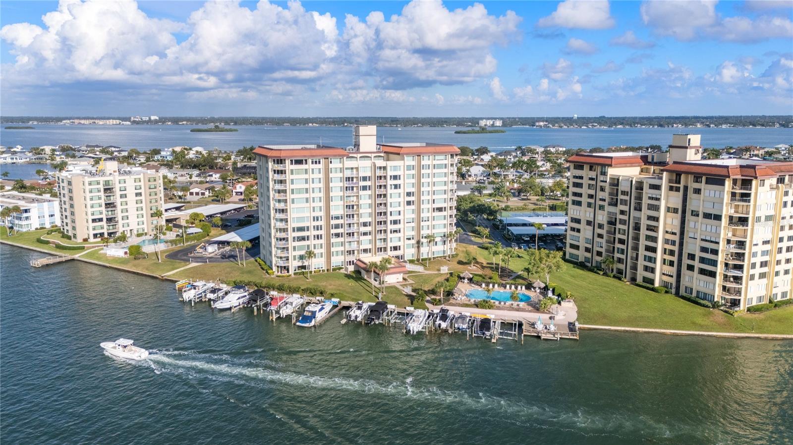 736 ISLAND WAY #406, CLEARWATER, FL — photo 61