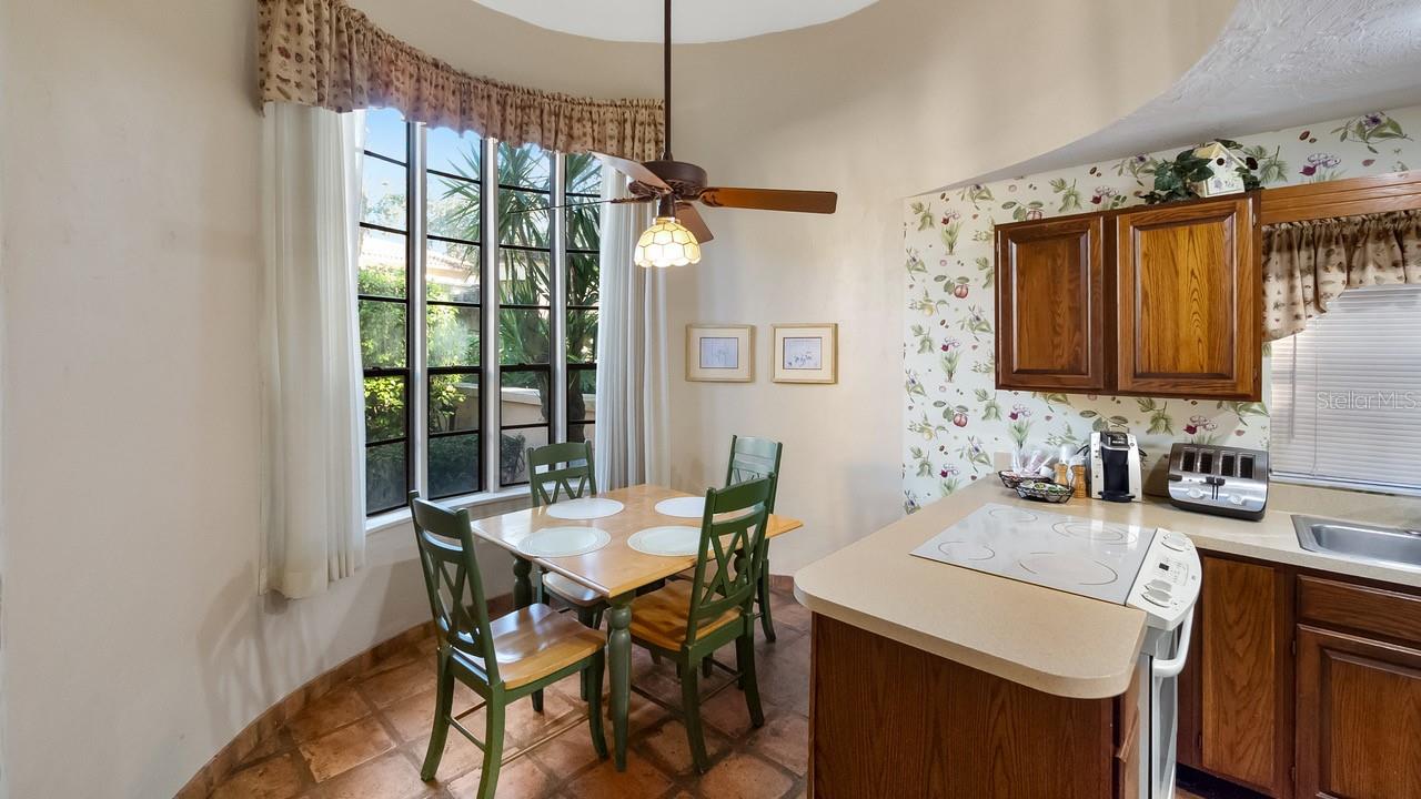 708 SANTA CRUZ LN #708, HOWEY IN THE HILLS, FL — photo 24