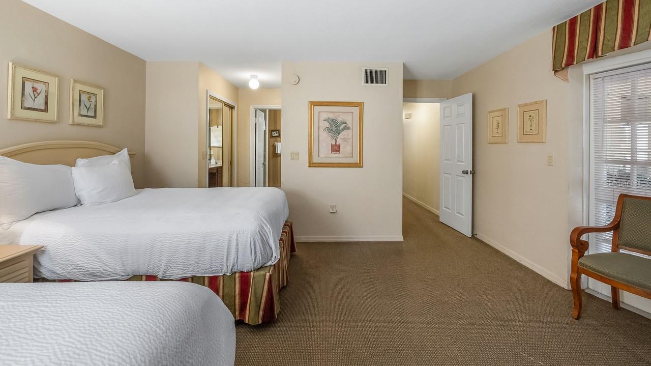 708 SANTA CRUZ LN #708, HOWEY IN THE HILLS, FL — photo 51
