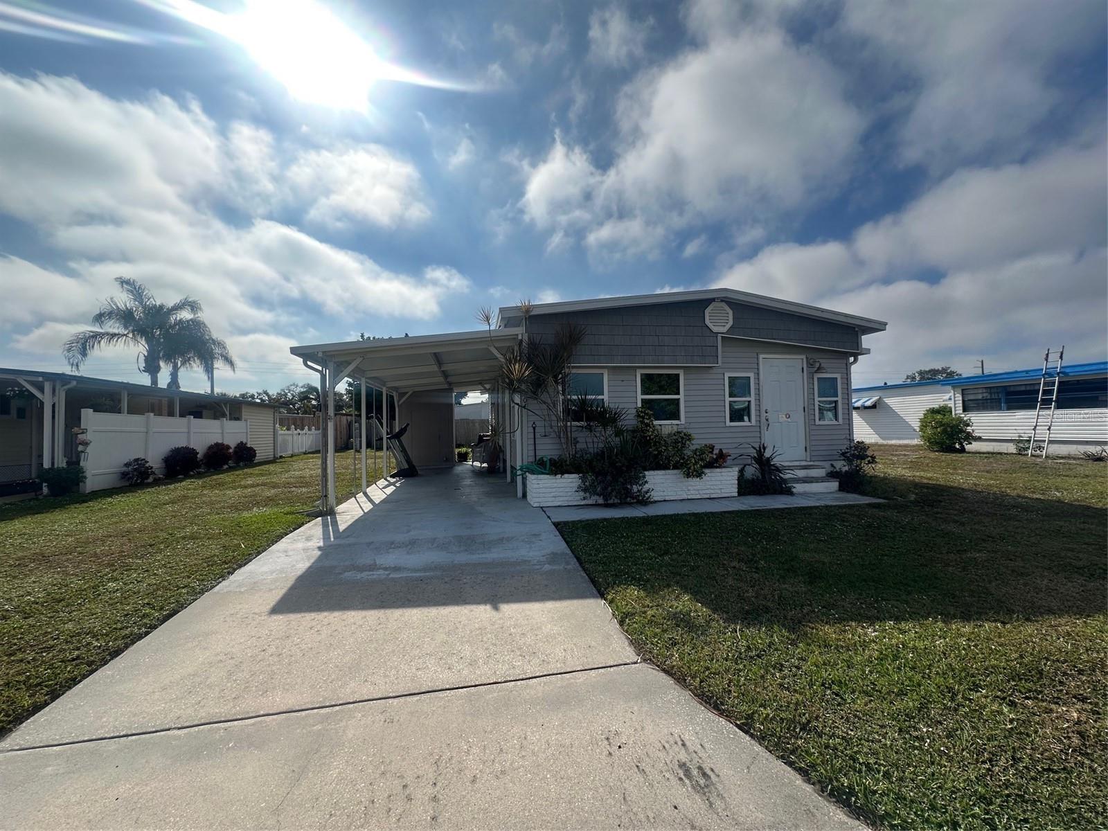 204 52ND AVENUE PLZ E, BRADENTON, FL
