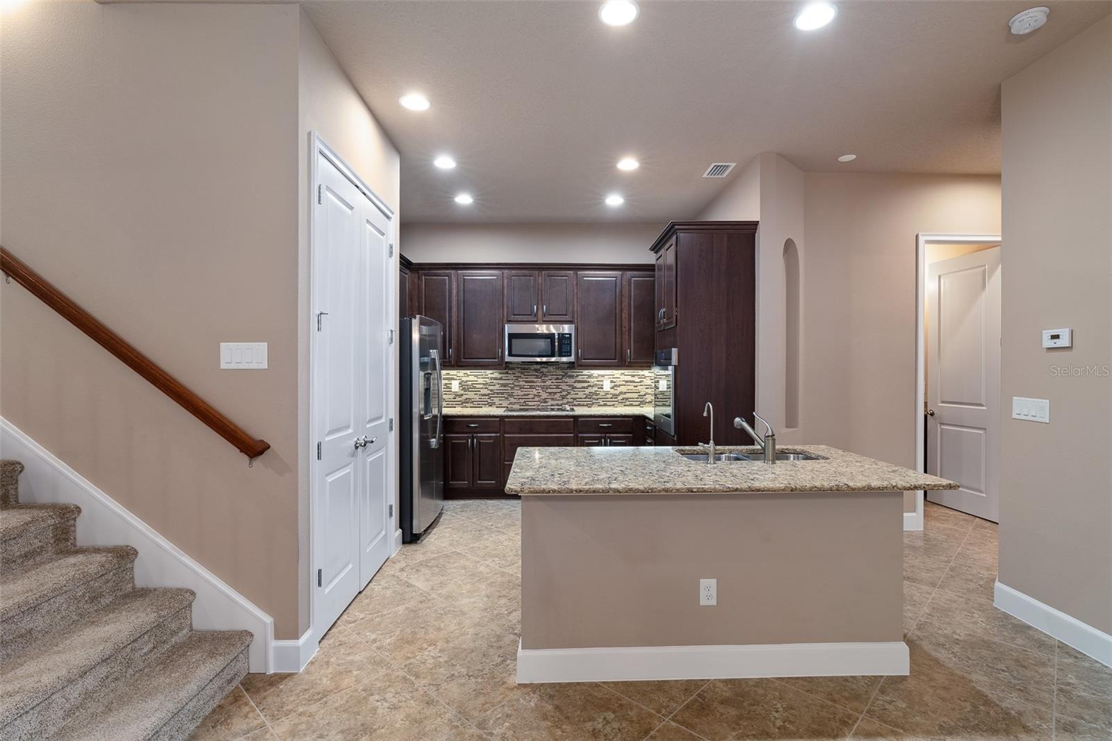 829 PINEWOOD DR, ORMOND BEACH, FL — photo 14