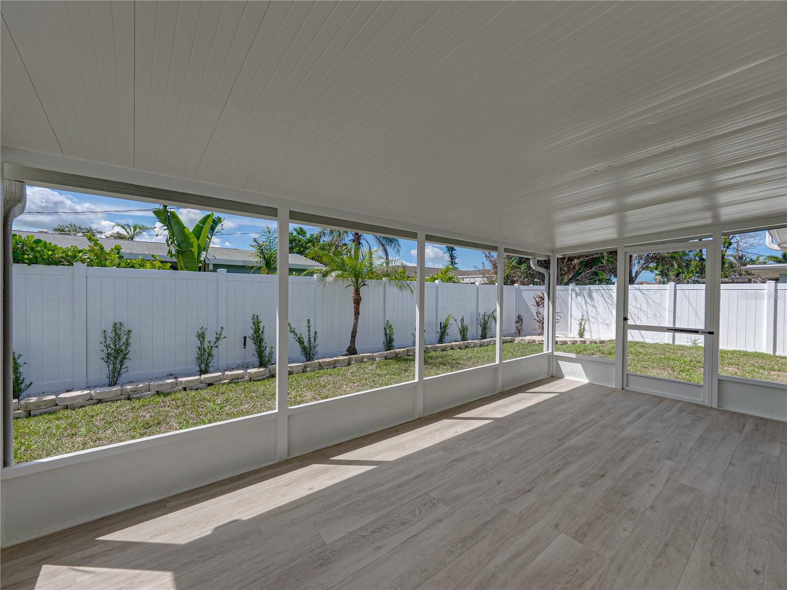 6709 CARDINAL DR S, ST PETERSBURG, FL — photo 57