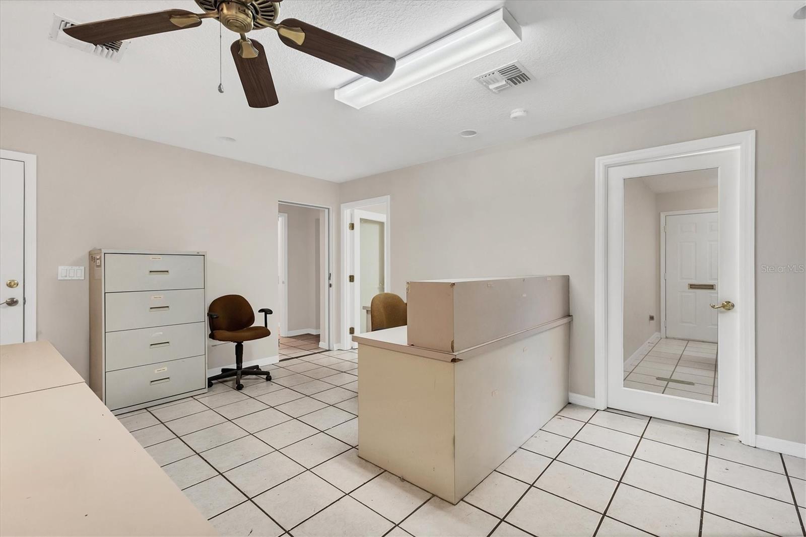 37220 GLENWOOD AVE, MYAKKA CITY, FL — photo 15