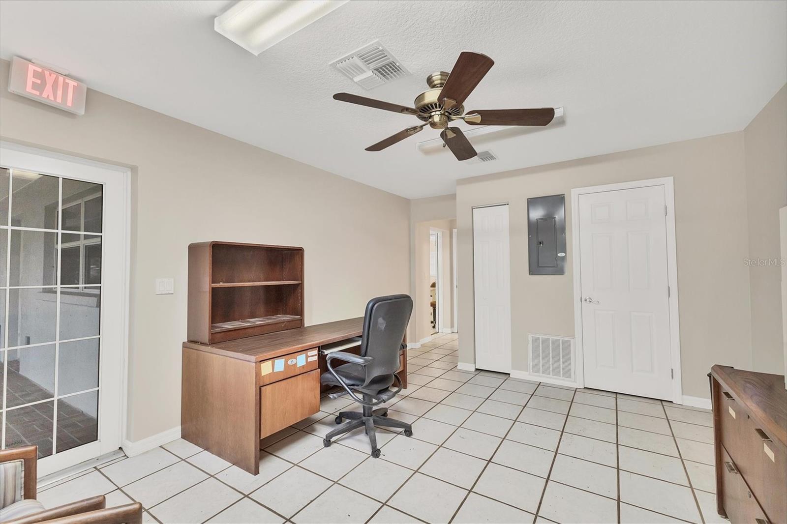 37220 GLENWOOD AVE, MYAKKA CITY, FL — photo 18