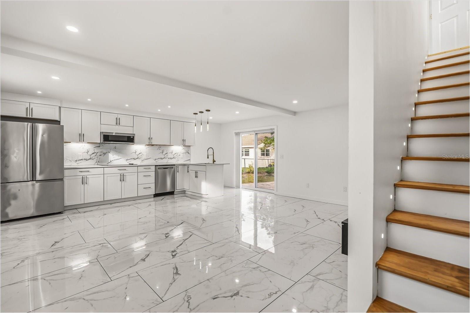 520 S 7TH ST, LAKE WALES, FL — photo 7