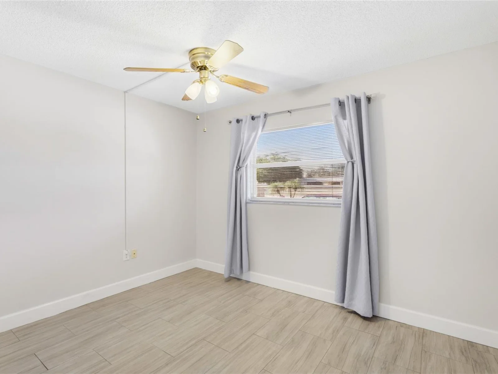 2300 STICKNEY POINT RD #102, SARASOTA, FL — photo 36