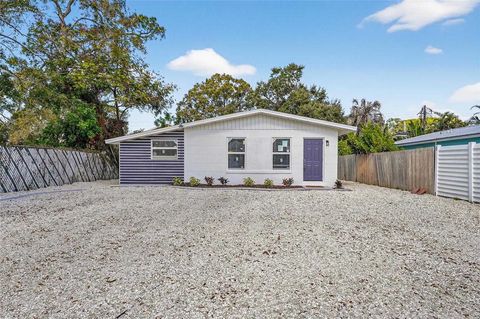 2547 LOMA LINDA ST, SARASOTA, FL