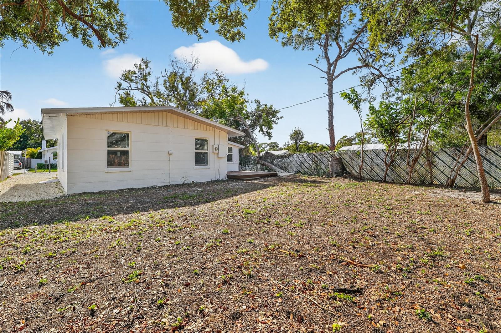 2547 LOMA LINDA ST, SARASOTA, FL — photo 27