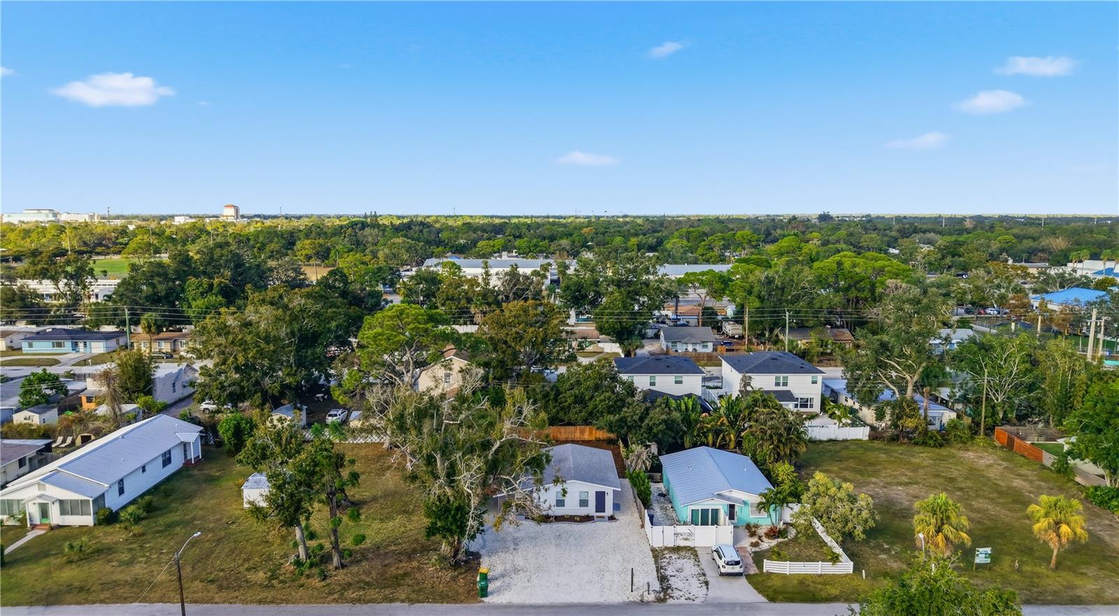 2547 LOMA LINDA ST, SARASOTA, FL — photo 30
