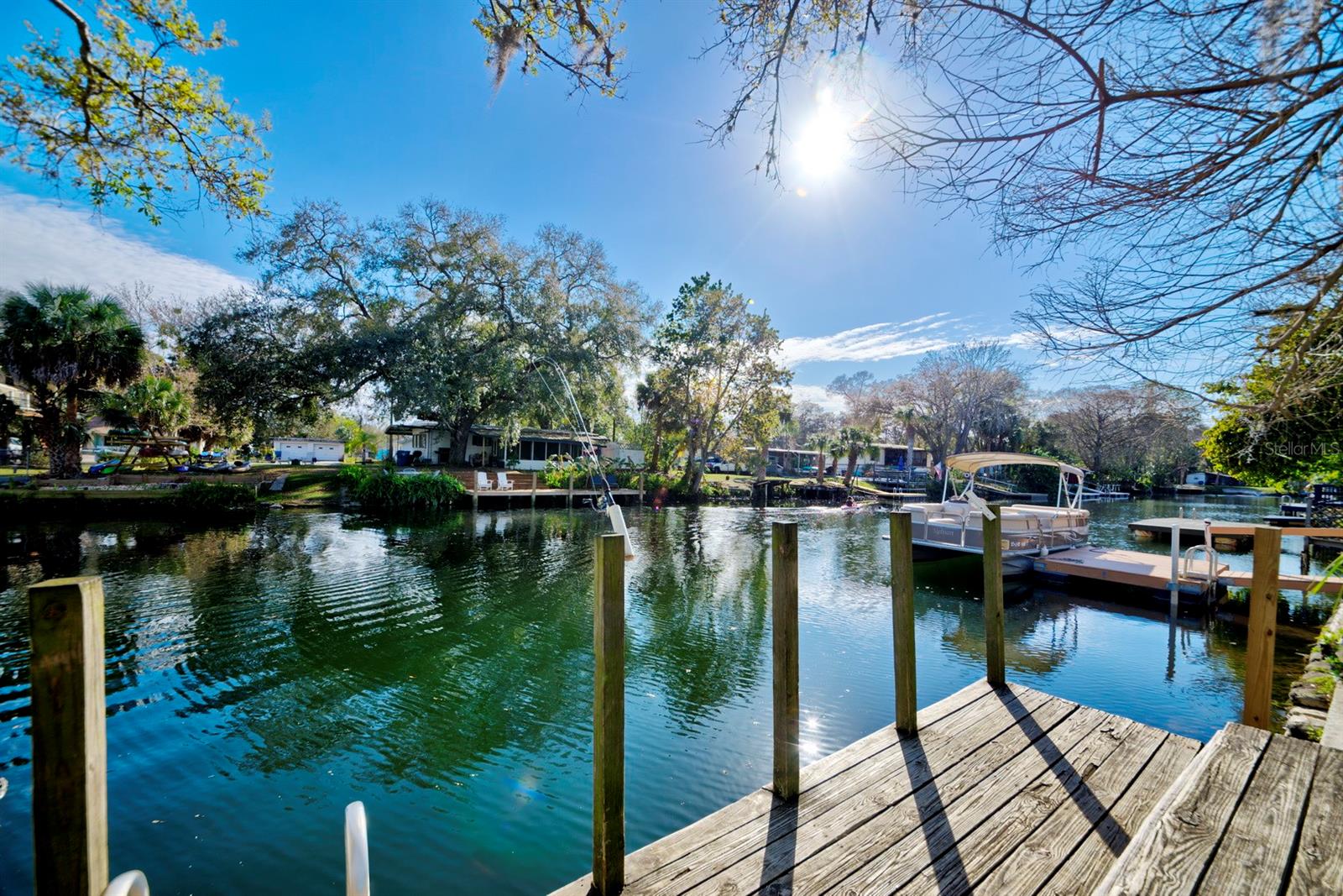 6427 W RICHARD DR, WEEKI WACHEE, FL — photo 2