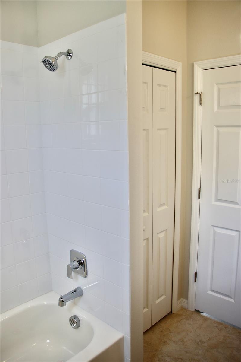 2389 PAWTUCKET PASS, MOUNT DORA, FL — photo 45