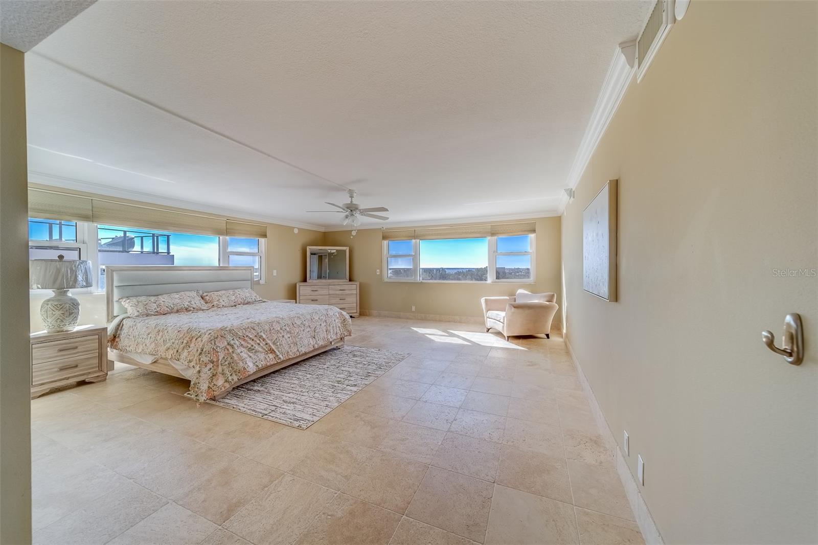 675 S GULFVIEW BLVD #PH1, CLEARWATER BEACH, FL — photo 11