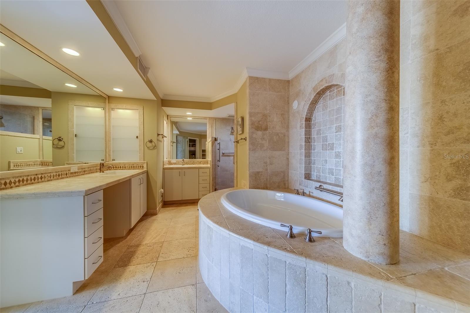 675 S GULFVIEW BLVD #PH1, CLEARWATER BEACH, FL — photo 15