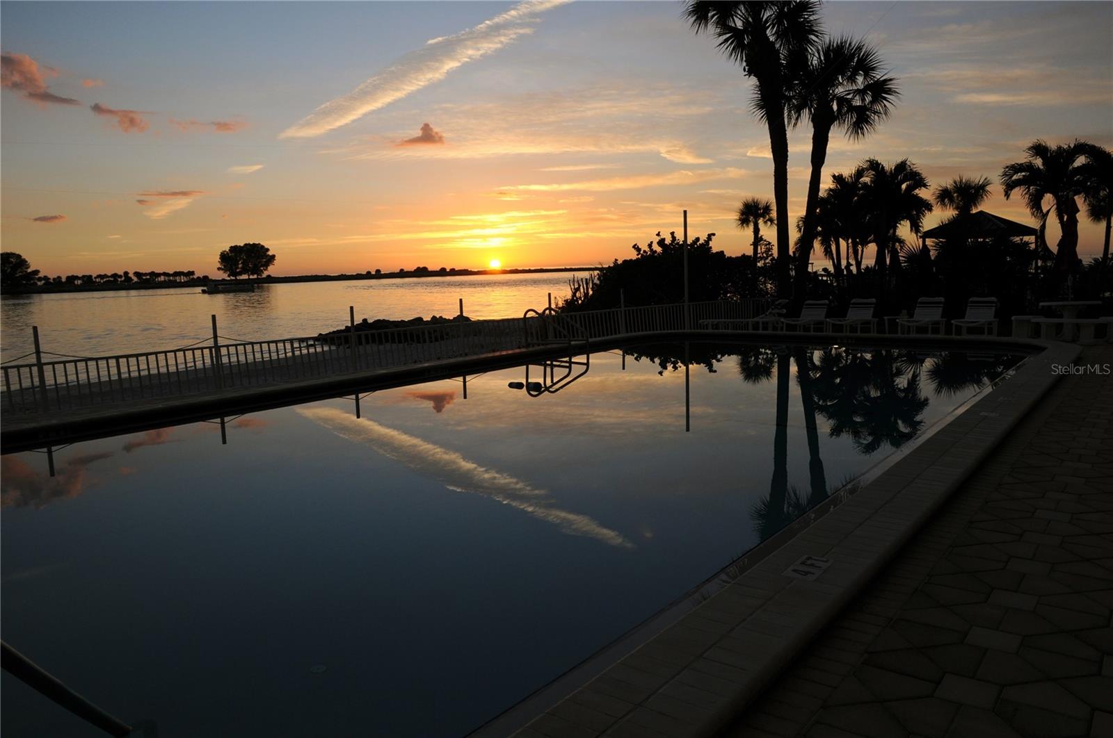 675 S GULFVIEW BLVD #PH1, CLEARWATER BEACH, FL — photo 31