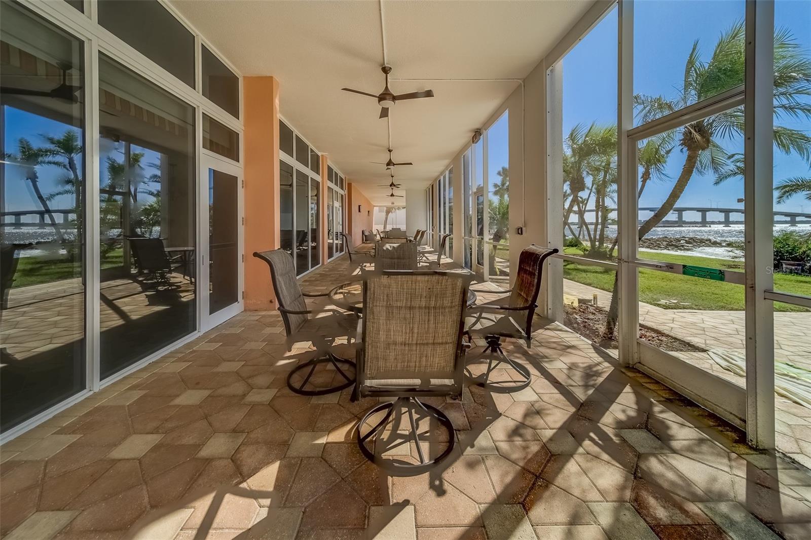 675 S GULFVIEW BLVD #PH1, CLEARWATER BEACH, FL — photo 32